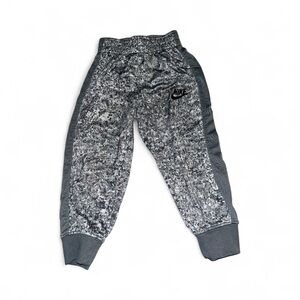 Nike Grey & Black Cool Colorway Design Multi-Grey Boy’s 2T (1-2yrs) Baby Toddler